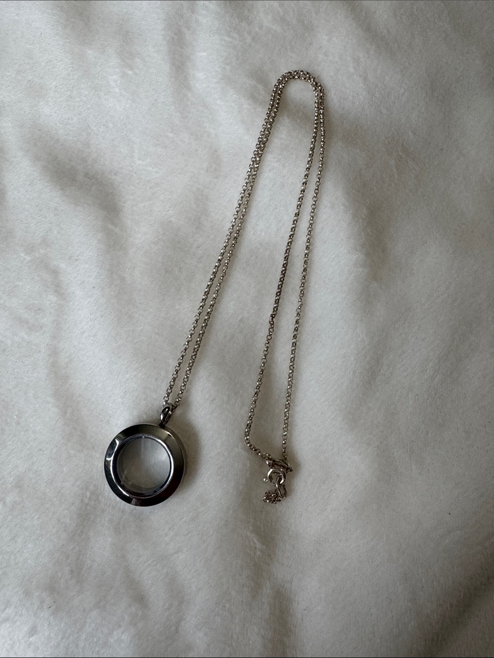 Silver Circle Pendant Necklace - Origami Owl